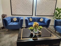 7 seater sofa with wooden table