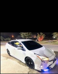 Toyota Prius 2018