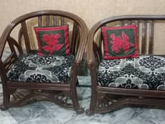 5 seater sofa set  heavy wood metirial