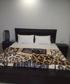 Daily & weekly furnished room Detail in description