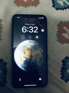 iphone Xs mas Factory unlock But Sim Chul rahi hai