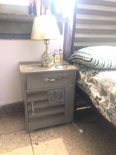 full bed set dressing side tables matress
