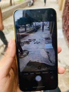 iPhone 11 64gb JV
