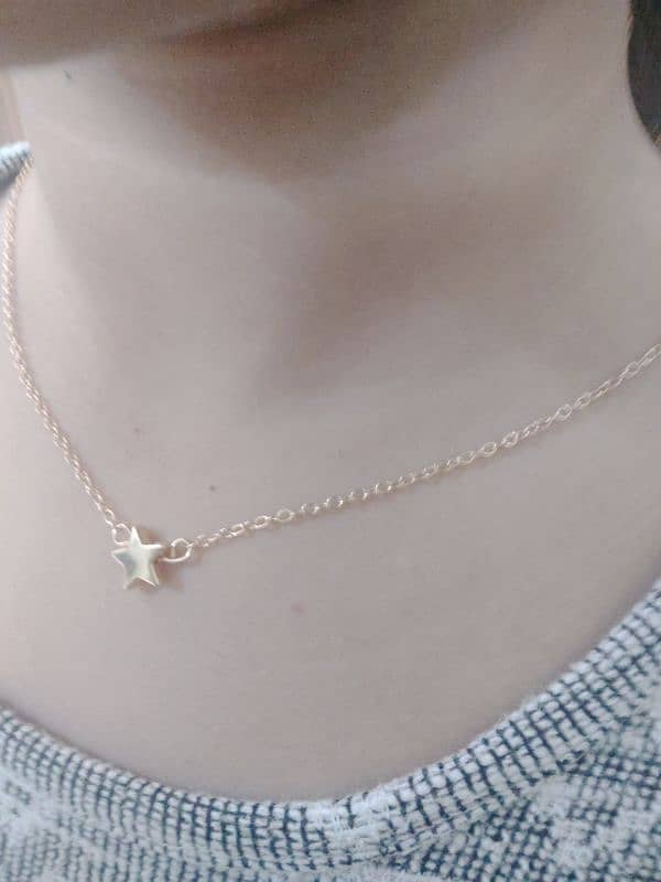 locket with chain 6