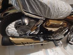 125 CG SPECIAL EDITION  mob # 0300.2830098. . . .