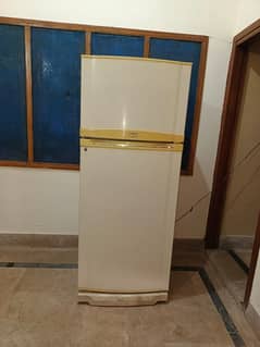 Goldstar Wideluxe non-frost refrigerator for sale in multan