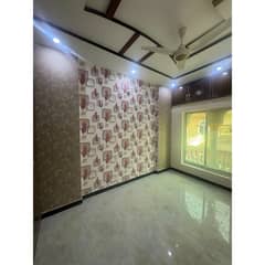 4 Marla House For Sale electricity water gas available