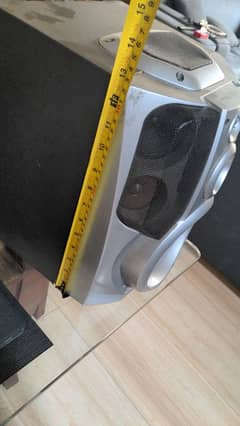 aiwa 180° book shelf speakers