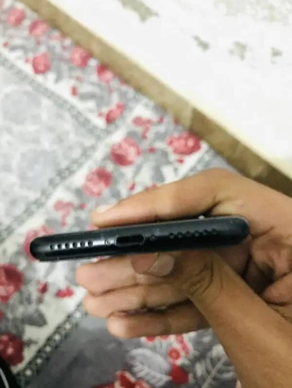 iphone se 3rd generation jv 64gb 5