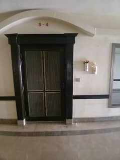 3 Bed apartment for rent - Wadud Apartments - University Road