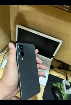 vivo y17s