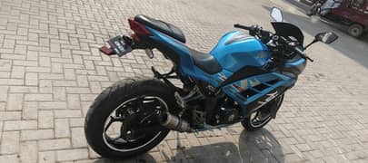KAWASAKI NINJA 400CC REPLICE