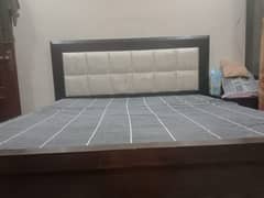 King size used bed