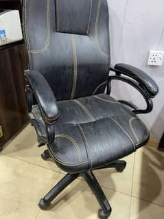 Luxurious office table,chair and book rack