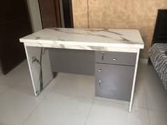 Office table