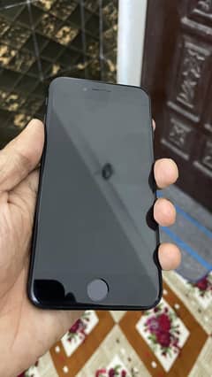 Apple iPhone SE 3