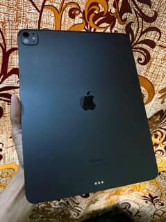 IPAD PRO M4 CHIP 13 INCH 256 GB COMPLETE BOX