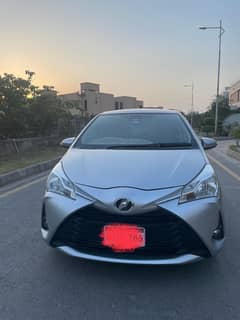 Toyota Vitz 1.0 F Safety edition III