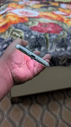 One plus 10 pro 5 panda white