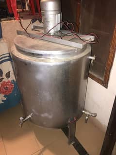 Juice mixture, juice making machine,
