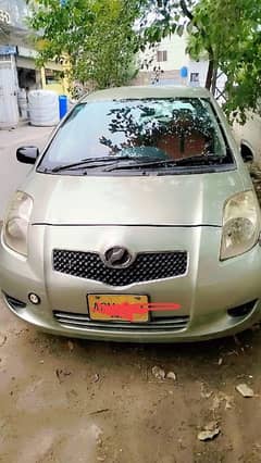 Toyota Vitz 2005