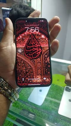 iphone 14pro for sale 128gb 86 betry 10/10 condition