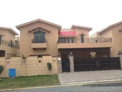 17 Marla Brig House For Sale In Askari-10 Sector-F