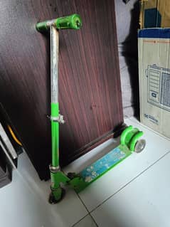 kids scooty