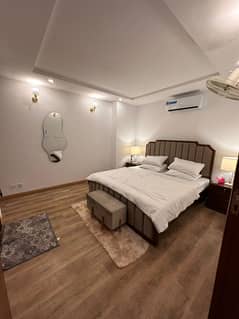 2 Bed Available Par Day weekly monthly