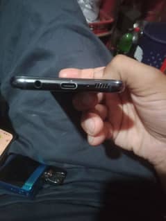 Samsung S10e 9/10