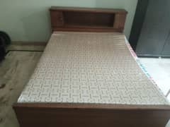 Queen Size Wooden Bed with Storage – Excellent Condition