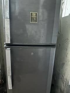 dawlance fridge all ok good condition