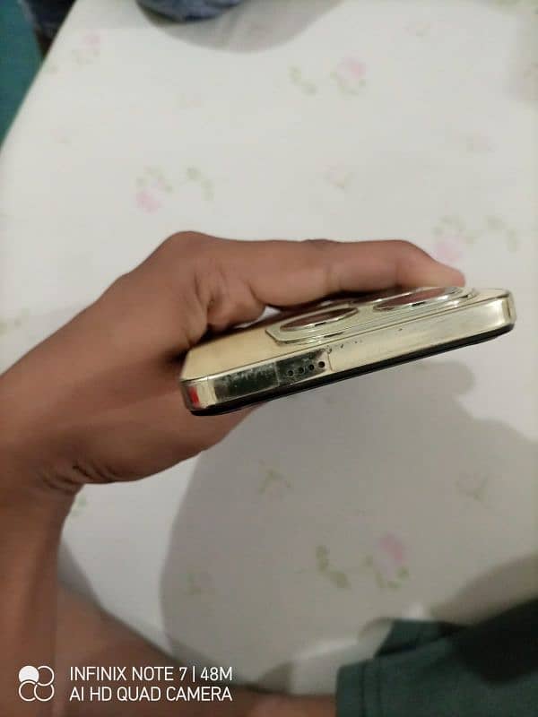 Tecno Spark 20 4 month used only and gaming processor 5