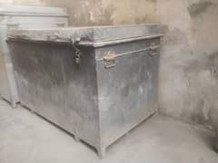 Peti Trunk
