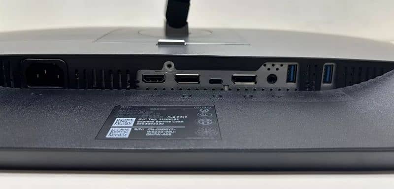 Dell U2719DC Type c Ultra borderless display 7