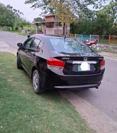 Honda City IVTEC 2011 (Kharian Cantt)