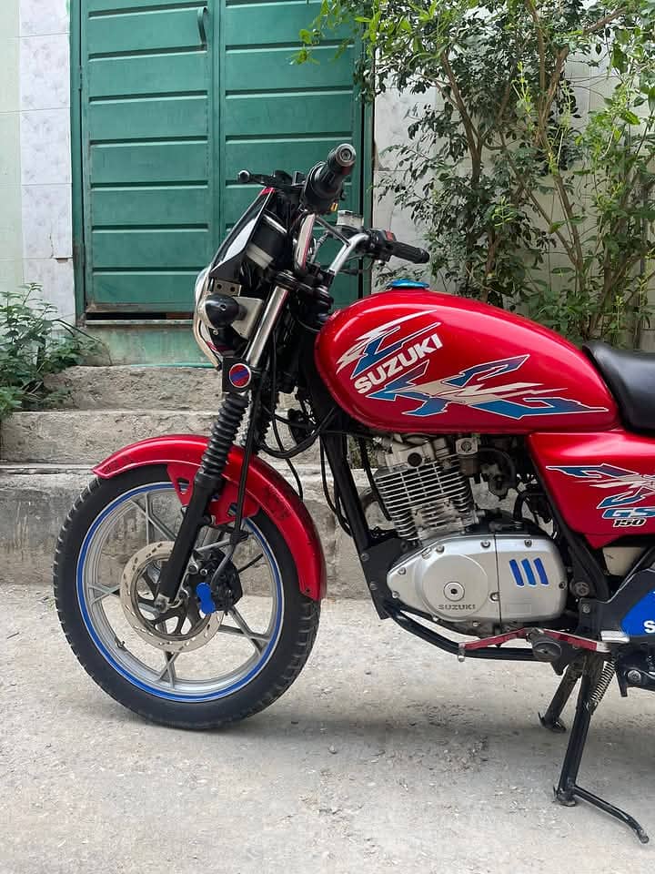 Suzuki gs 150 se for sale 3