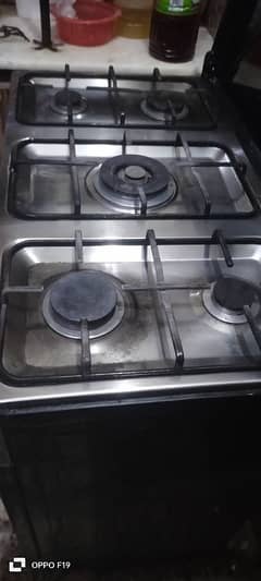 Very good condition stove. Urgent sell