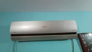 1.5 tone Orient Ultron e Comfort DC inverter good condition