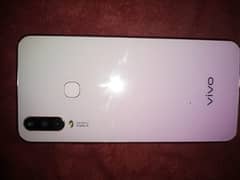 One handed used vivo y17