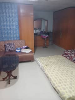 3 Bed Drawing Dining Flat Third Floor Main Road Facing