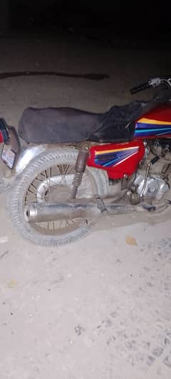 Honda 125 2011 argent sell