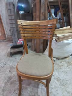 Dining Chairs/ Restaurent Chairs