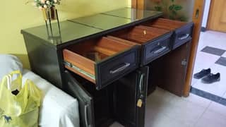 sideboard