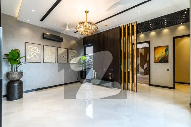 1 Kanal Luxurious Upper Portion On Top Location For Rent in DHA Phase 1 Lahore 9