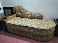 Diwan | Sofa | 2-Seater | Fresh Condition