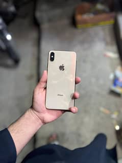 iphone xs max pta approved with box 64gb