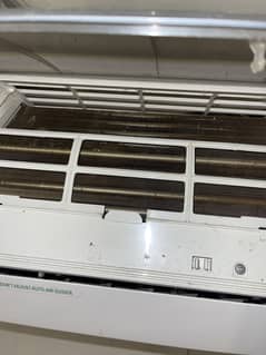 1 Ton Gree Inverter AC with Stablizer