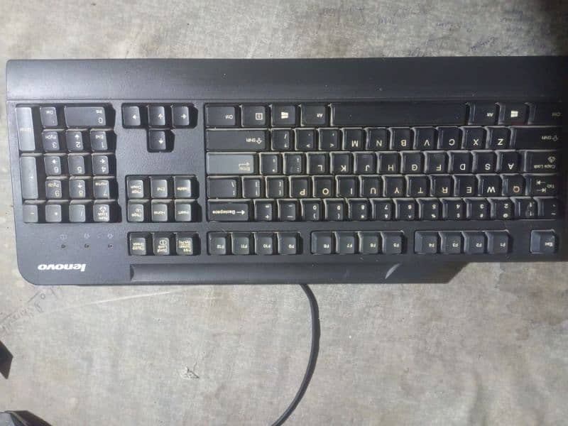 Amd x4 with keyboard,lcd 4