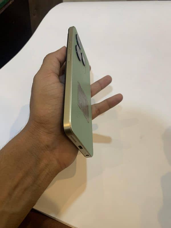 tecno  spark go 2k24  condition 10/10 5